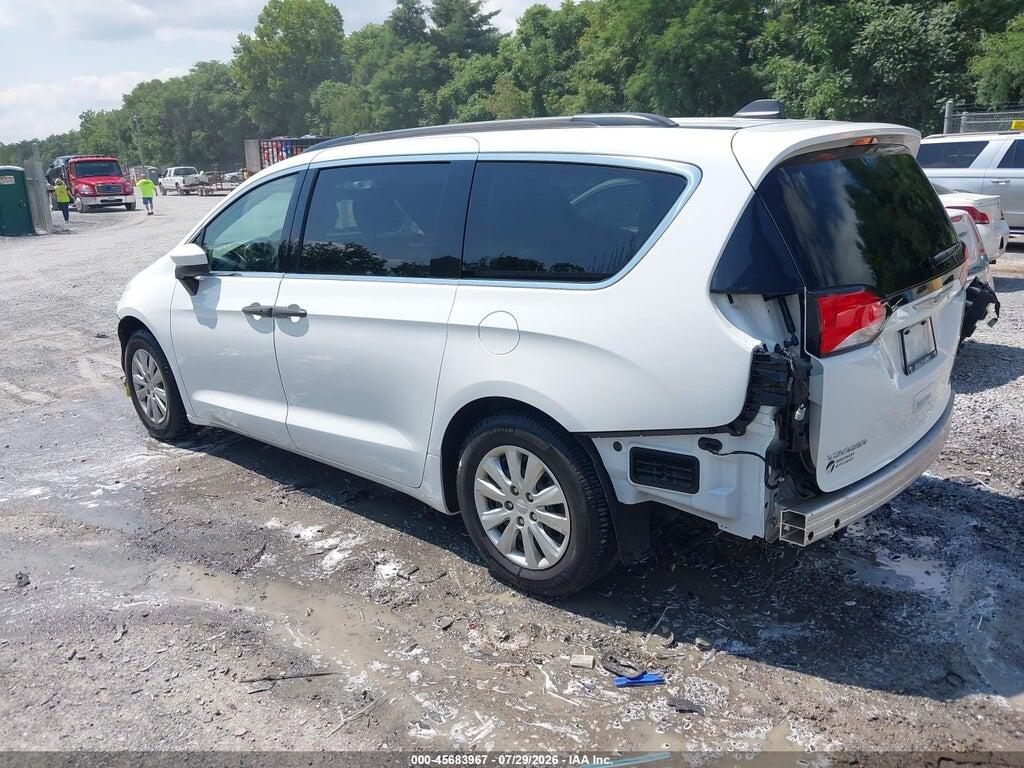 2C4RC1AG2LR146247 2020 CHRYSLER VOYAGER photo no. 3