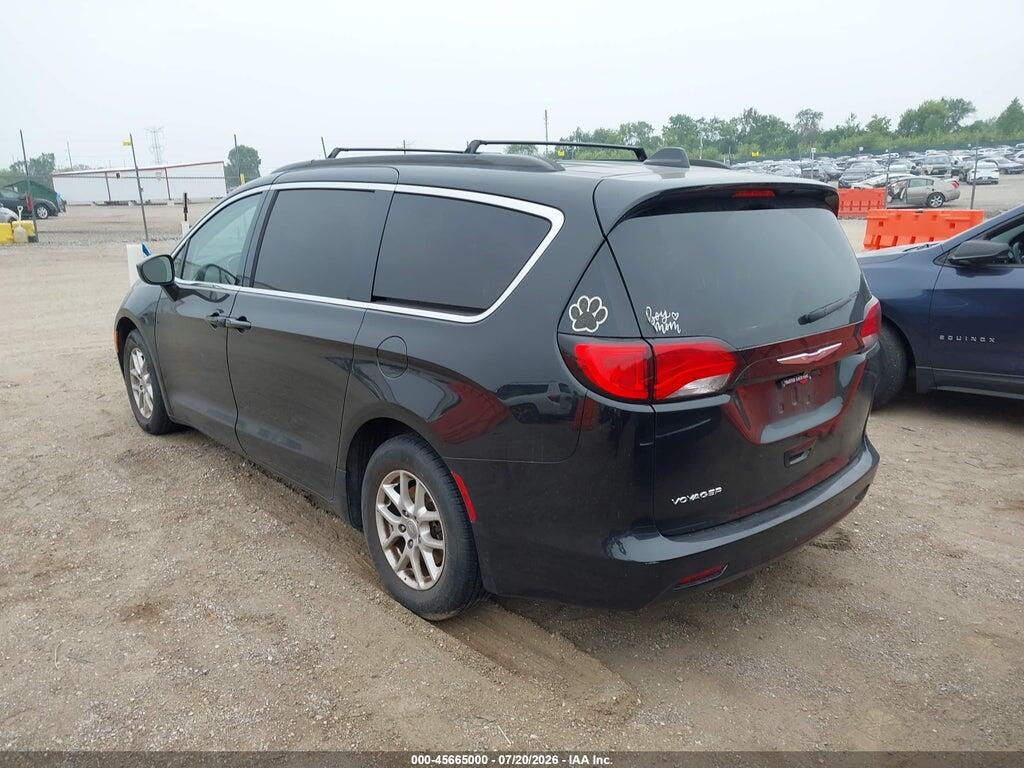 2C4RC1DG0LR148302 2020 CHRYSLER VOYAGER photo no. 3