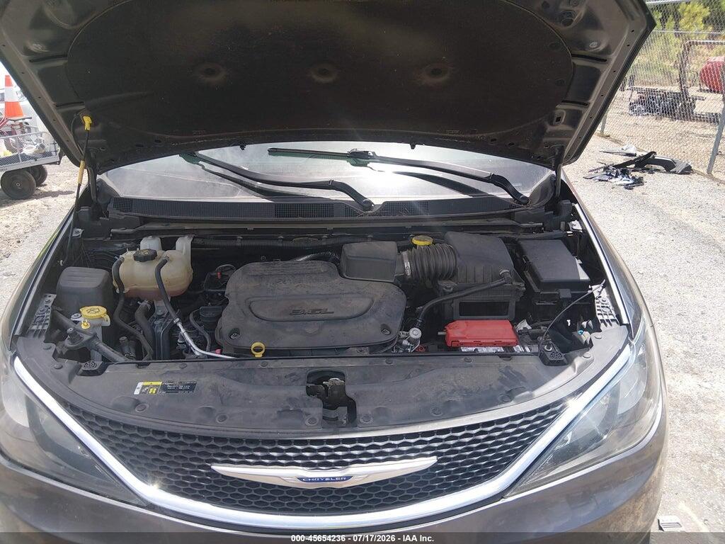 2C4RC1DG3LR156989 2020 CHRYSLER VOYAGER photo no. 10