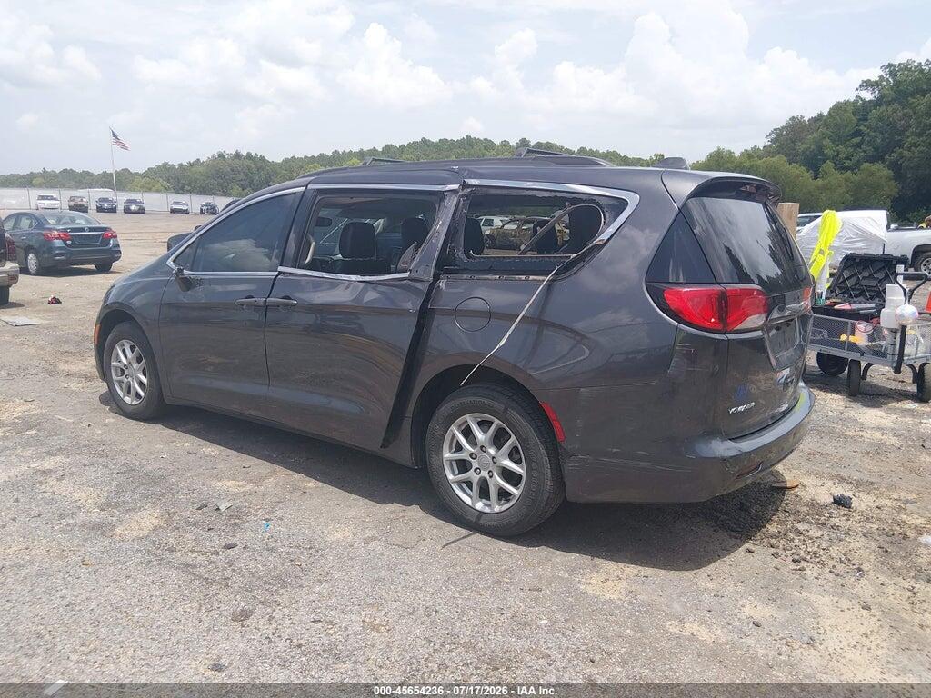 2C4RC1DG3LR156989 2020 CHRYSLER VOYAGER photo no. 3