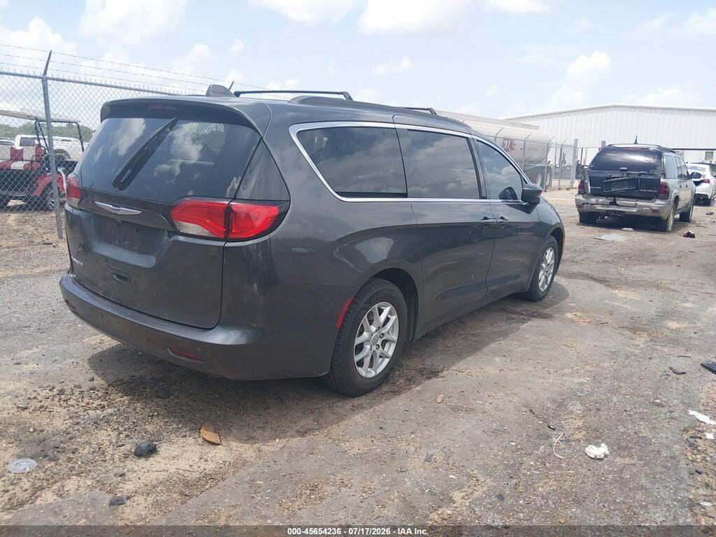 2C4RC1DG3LR156989 2020 CHRYSLER VOYAGER photo no. 4