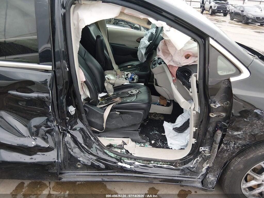 2C4RC1DG9LR266252 2020 CHRYSLER VOYAGER photo no. 5