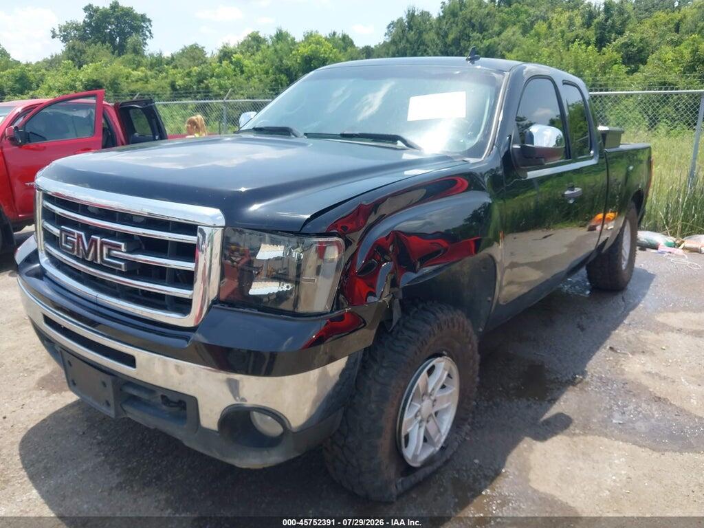1GTR2VE72DZ128939 2013 GMC SIERRA 1500 photo no. 2