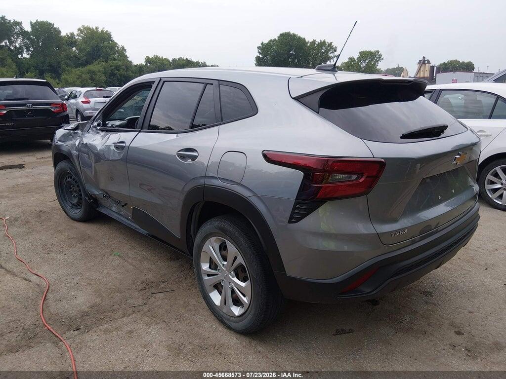 KL77LFE20RC049324 2024 CHEVROLET TRAX photo no. 3