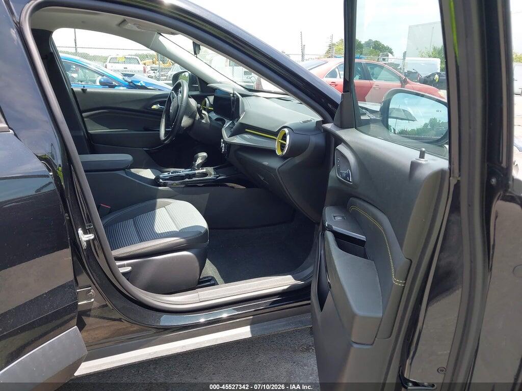KL77LHE22RC051068 2024 CHEVROLET TRAX photo no. 5