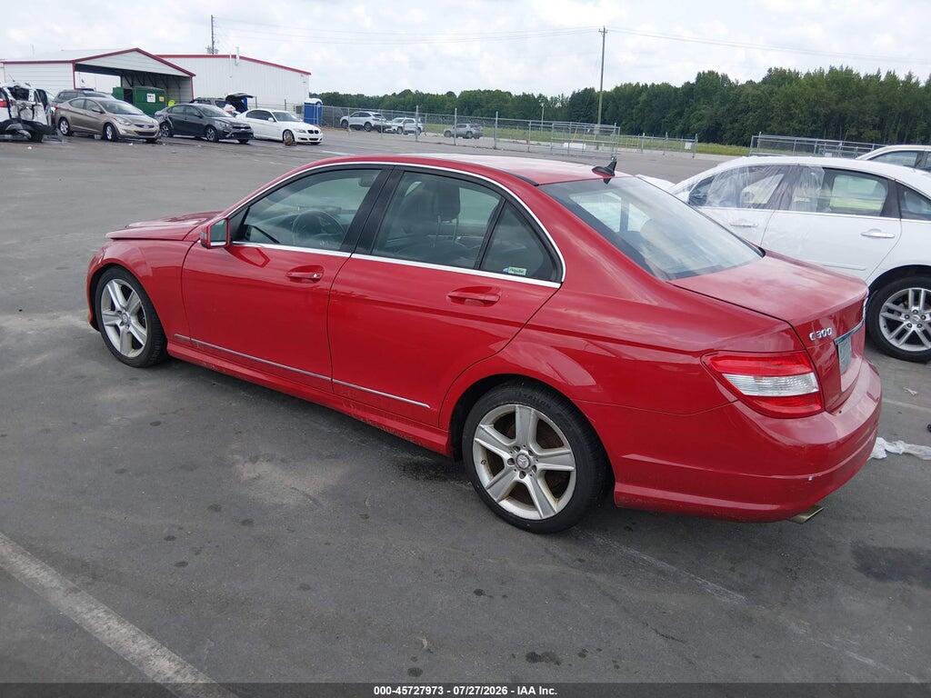 WDDGF8BBXAR088035 2010 MERCEDES-BENZ C 300 photo no. 3