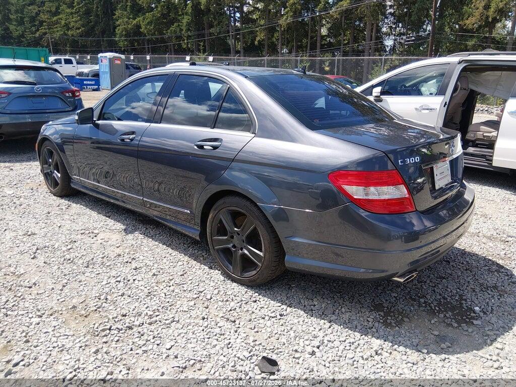 WDDGF8BB1AR115171 2010 MERCEDES-BENZ C 300 photo no. 3