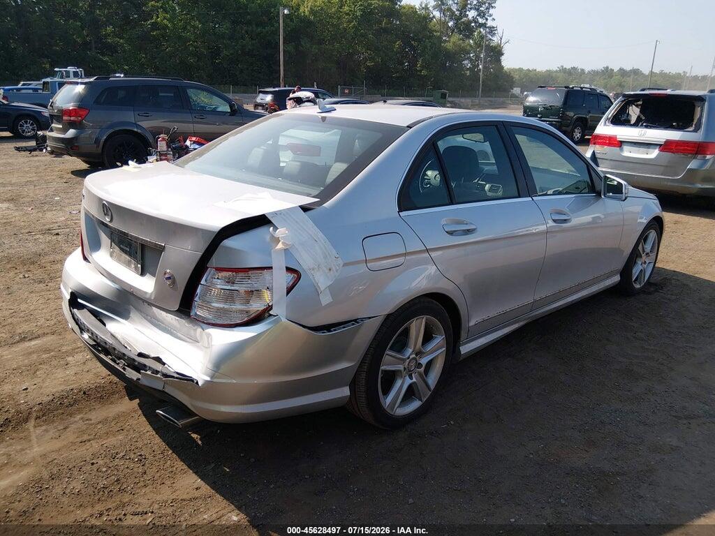 WDDGF5EB6AA392326 2010 MERCEDES-BENZ C 300 photo no. 4