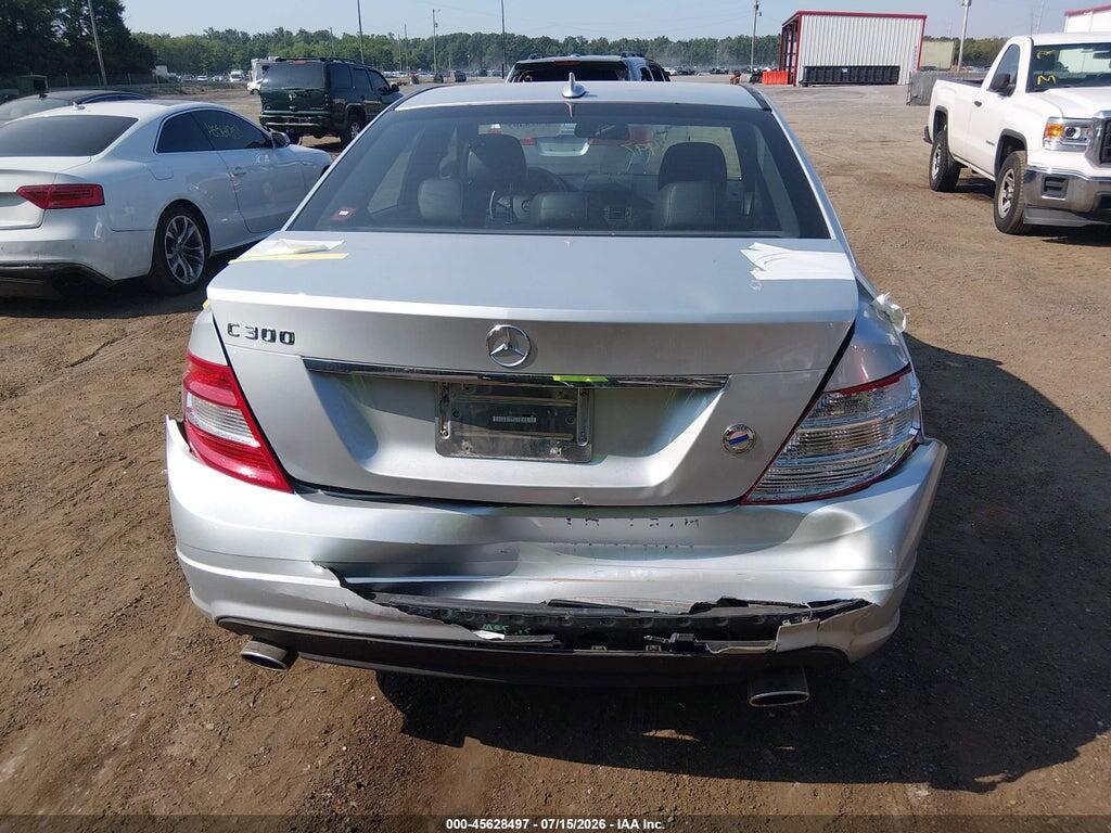 WDDGF5EB6AA392326 2010 MERCEDES-BENZ C 300 photo no. 6