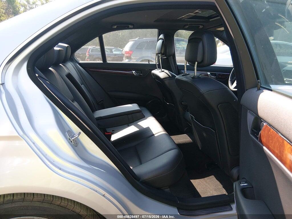 WDDGF5EB6AA392326 2010 MERCEDES-BENZ C 300 photo no. 8