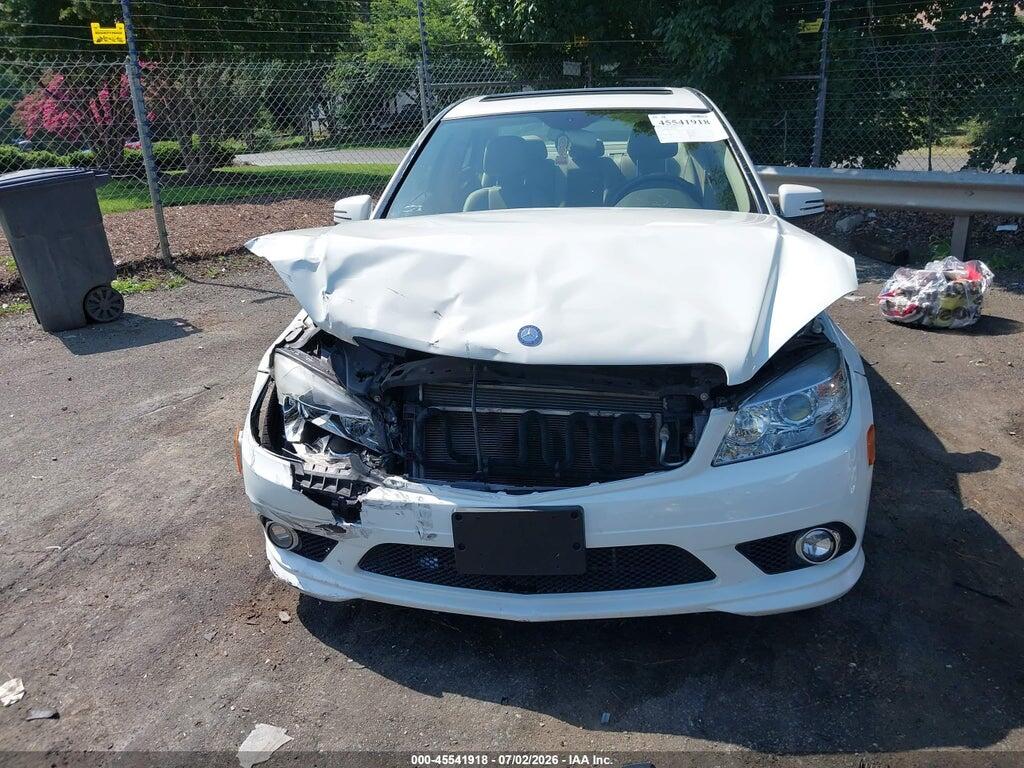 WDDGF8BB3AR105824 2010 MERCEDES-BENZ C 300 photo no. 12