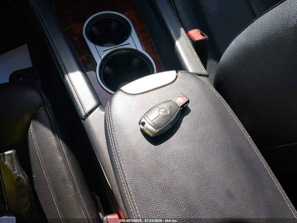 4JGBF8GE2AA563890 2010 MERCEDES-BENZ GL 550 photo no. 11