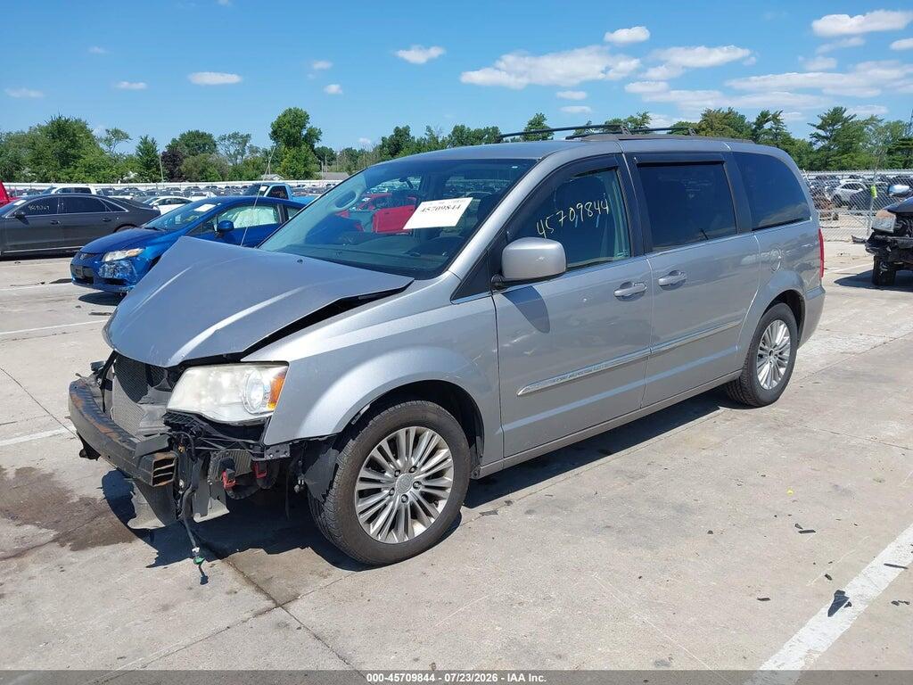 2C4RC1CG2FR519577 2015 CHRYSLER TOWN & COUNTRY photo no. 2