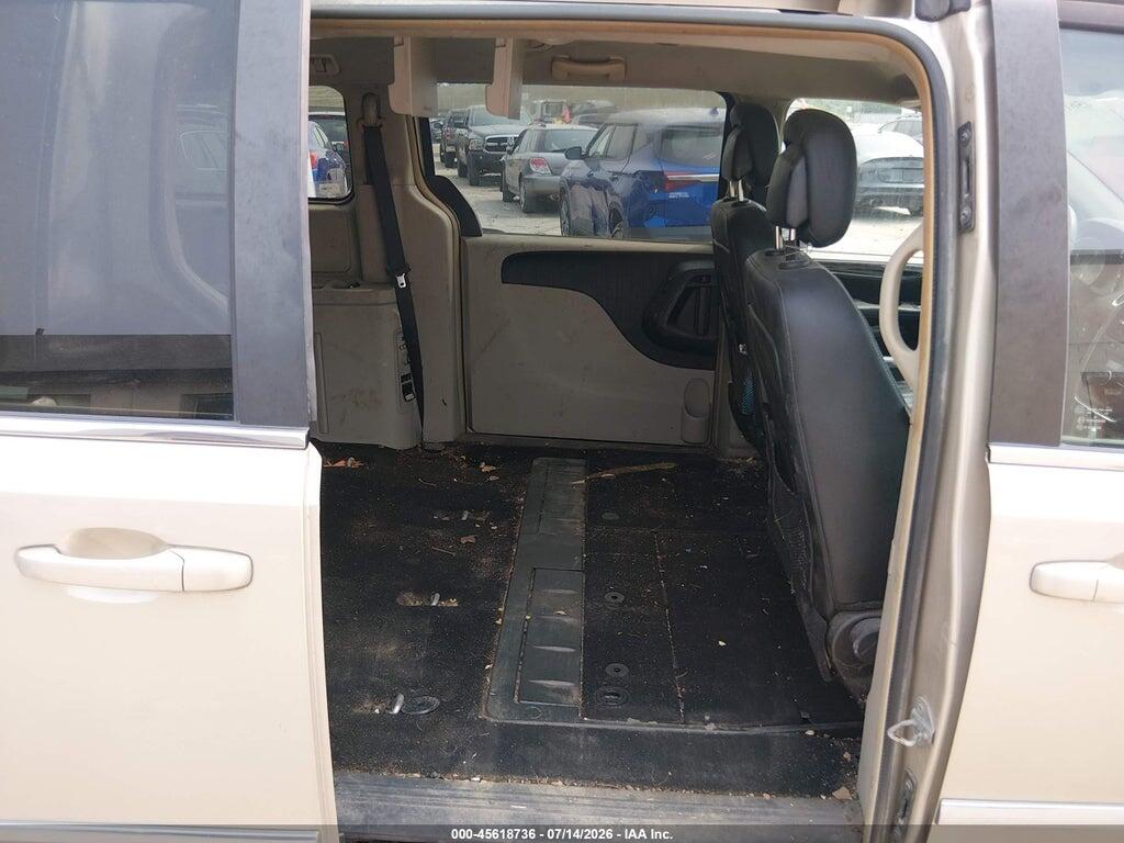 2C4RC1BG8FR717954 2015 CHRYSLER TOWN & COUNTRY photo no. 8