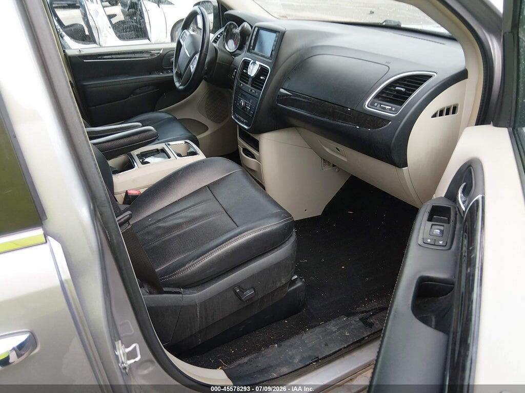 2C4RC1CG0FR674113 2015 CHRYSLER TOWN & COUNTRY photo no. 5