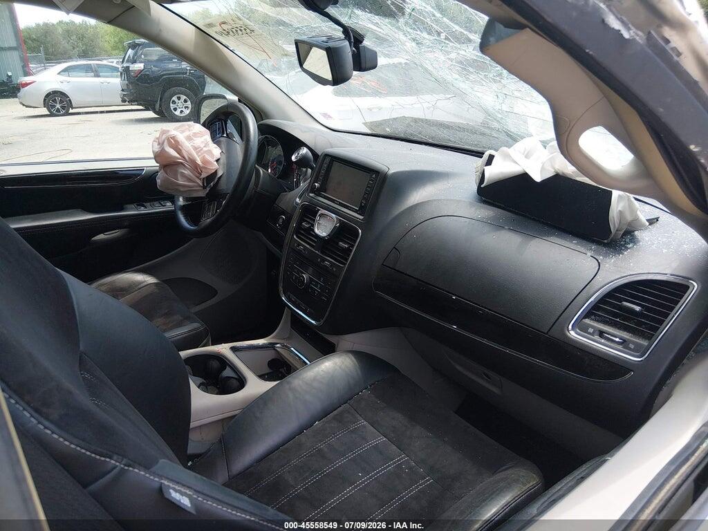 2C4RC1JG5FR677494 2015 CHRYSLER TOWN & COUNTRY photo no. 5