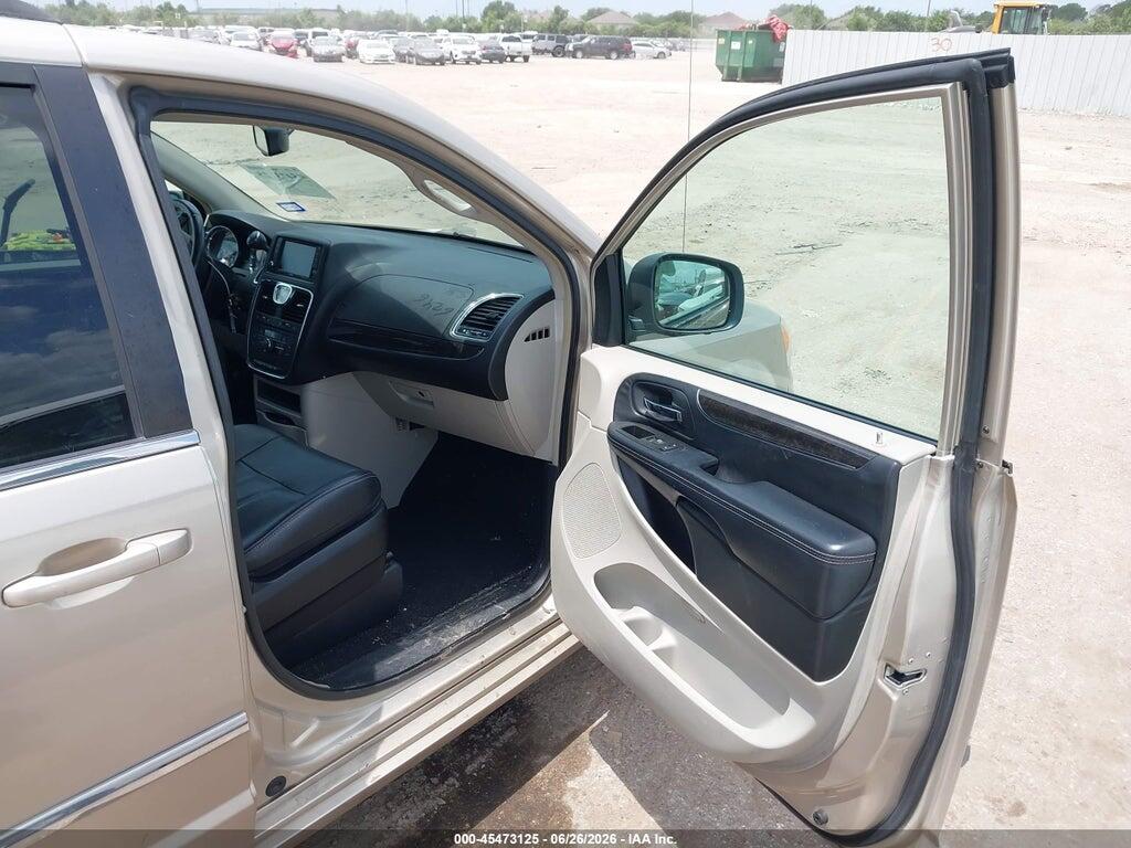 2C4RC1BG2FR594426 2015 CHRYSLER TOWN & COUNTRY photo no. 5