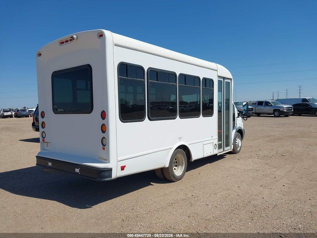 1FDES6PV8HKB43357 2017 FORD TRANSIT-350 CUTAWAY photo no. 4