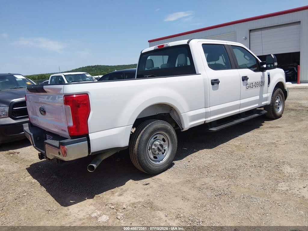1FT7W2A6XJEC48711 2018 FORD F-250 photo no. 4