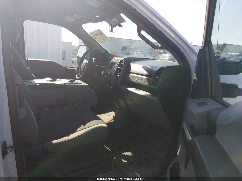 1FT7X2B65JEC48742 2018 FORD F-250 photo no. 5