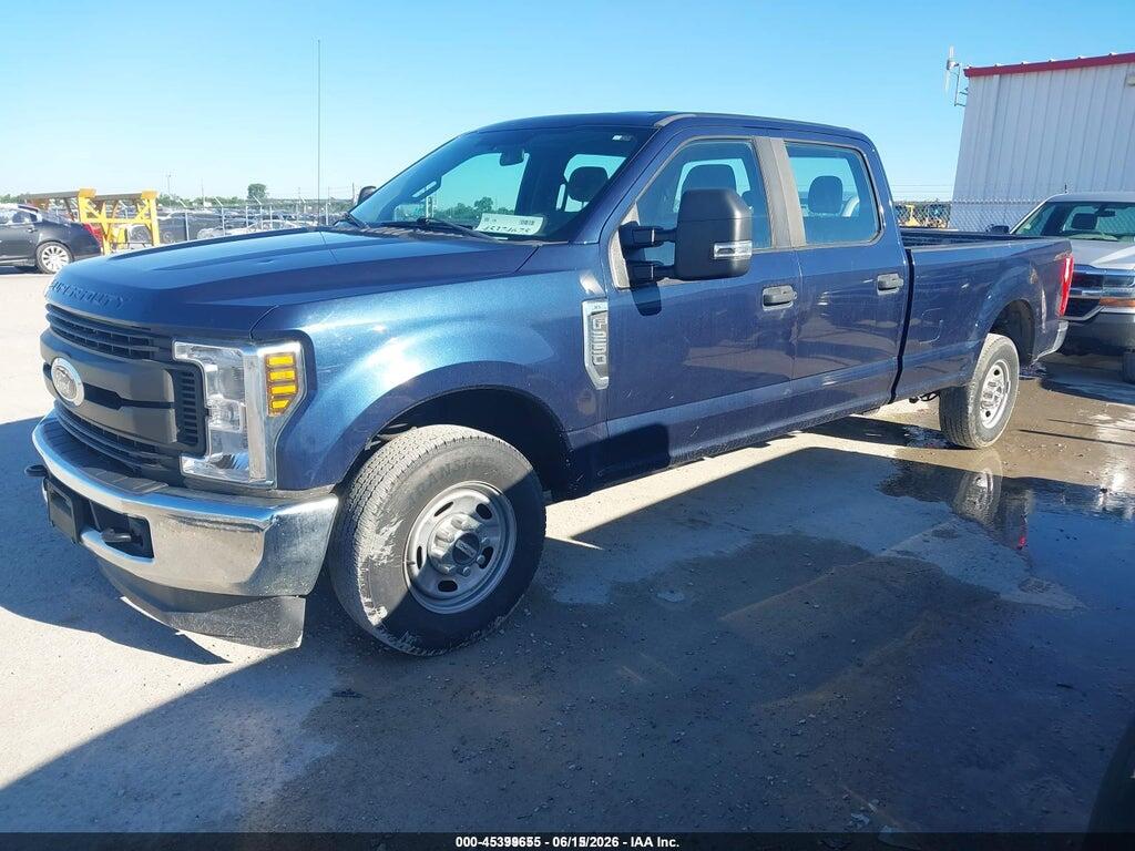 1FT7W2A62JEC83808 2018 FORD F-250 photo no. 2
