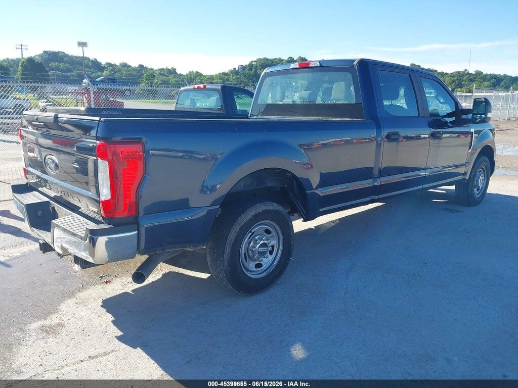 1FT7W2A62JEC83808 2018 FORD F-250 photo no. 4