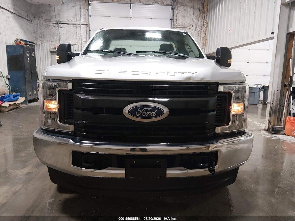1FTBF2B69JEC84074 2018 FORD F-250 photo no. 12