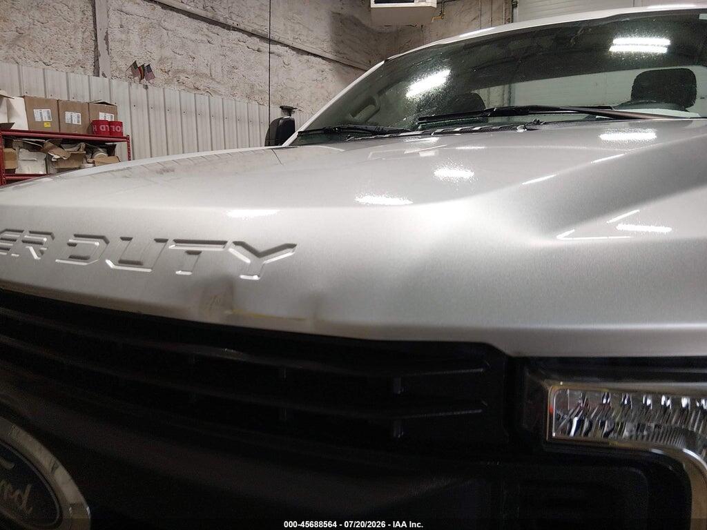 1FTBF2B69JEC84074 2018 FORD F-250 photo no. 6