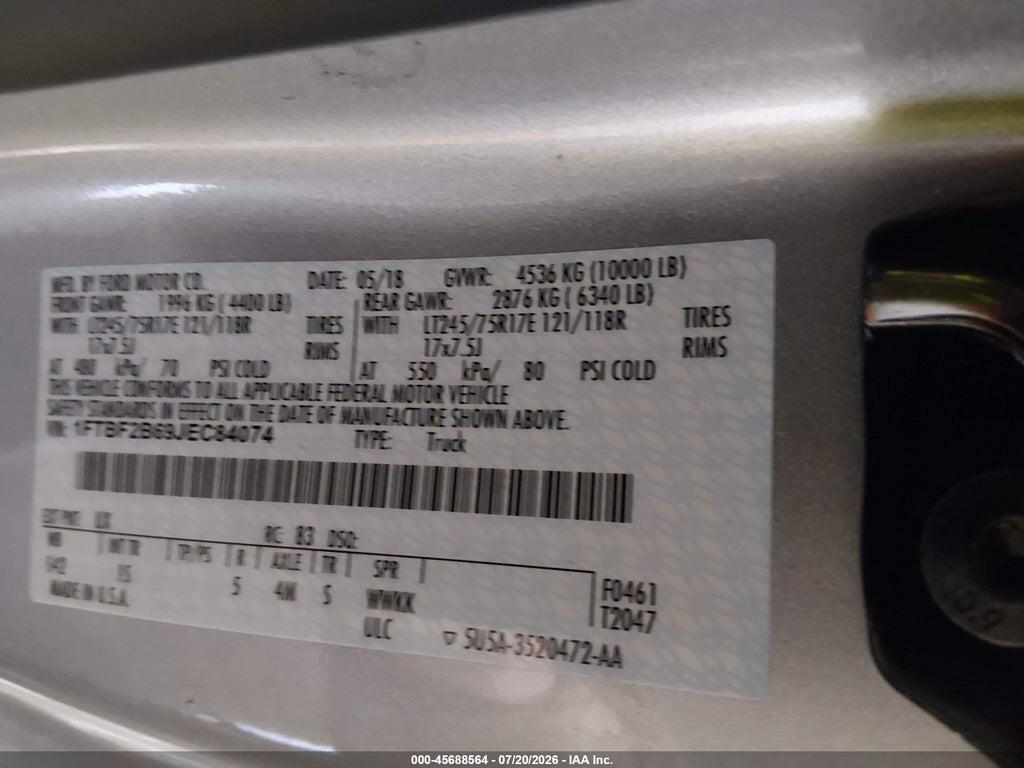 1FTBF2B69JEC84074 2018 FORD F-250 photo no. 9