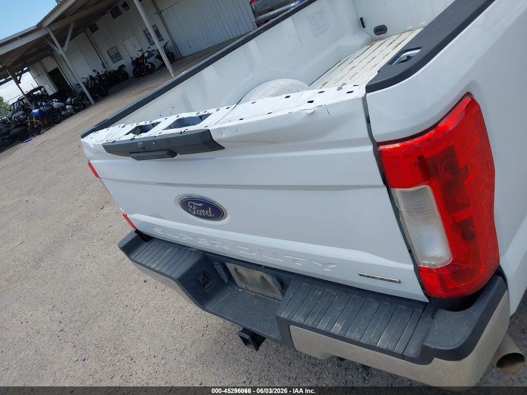 1FT7X2A68JEC83907 2018 FORD F-250 photo no. 6