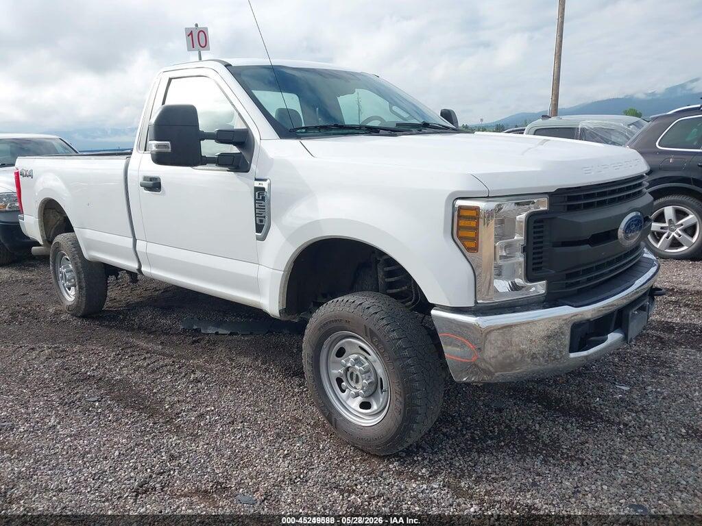 1FTBF2B63JEC83776 2018 FORD F-250 photo no. 1