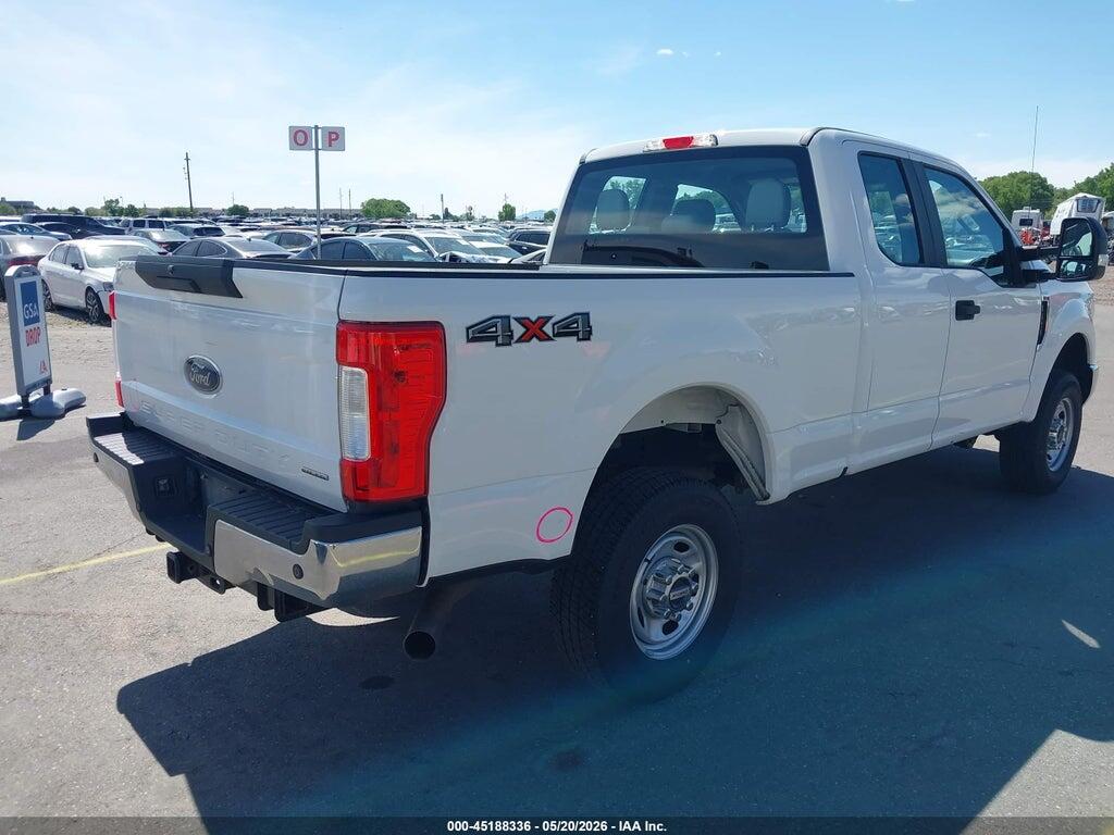1FT7X2B68JEC22183 2018 FORD F-250 photo no. 4