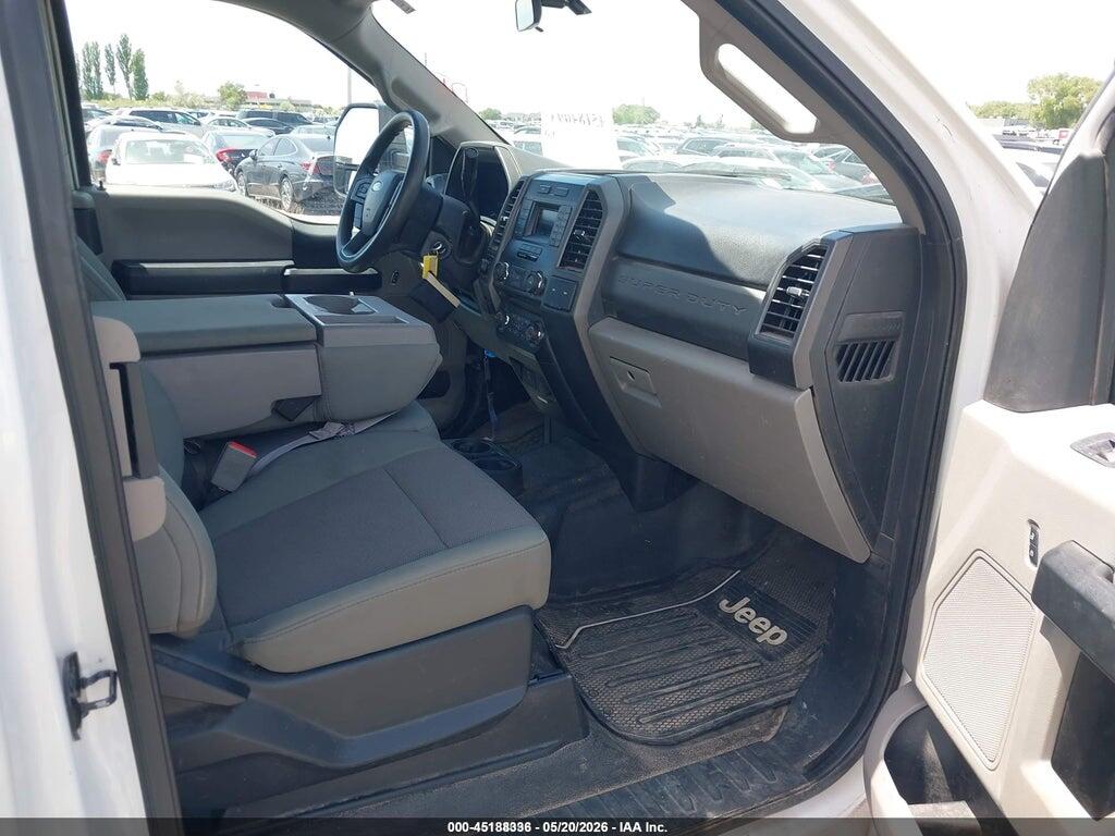 1FT7X2B68JEC22183 2018 FORD F-250 photo no. 5