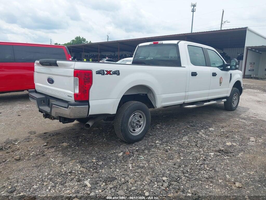 1FT7W2B63JEC22126 2018 FORD F-250 photo no. 4