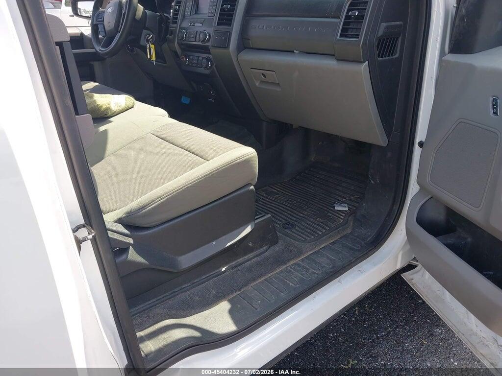 1FT7X2A65JEC22143 2018 FORD F-250 photo no. 5