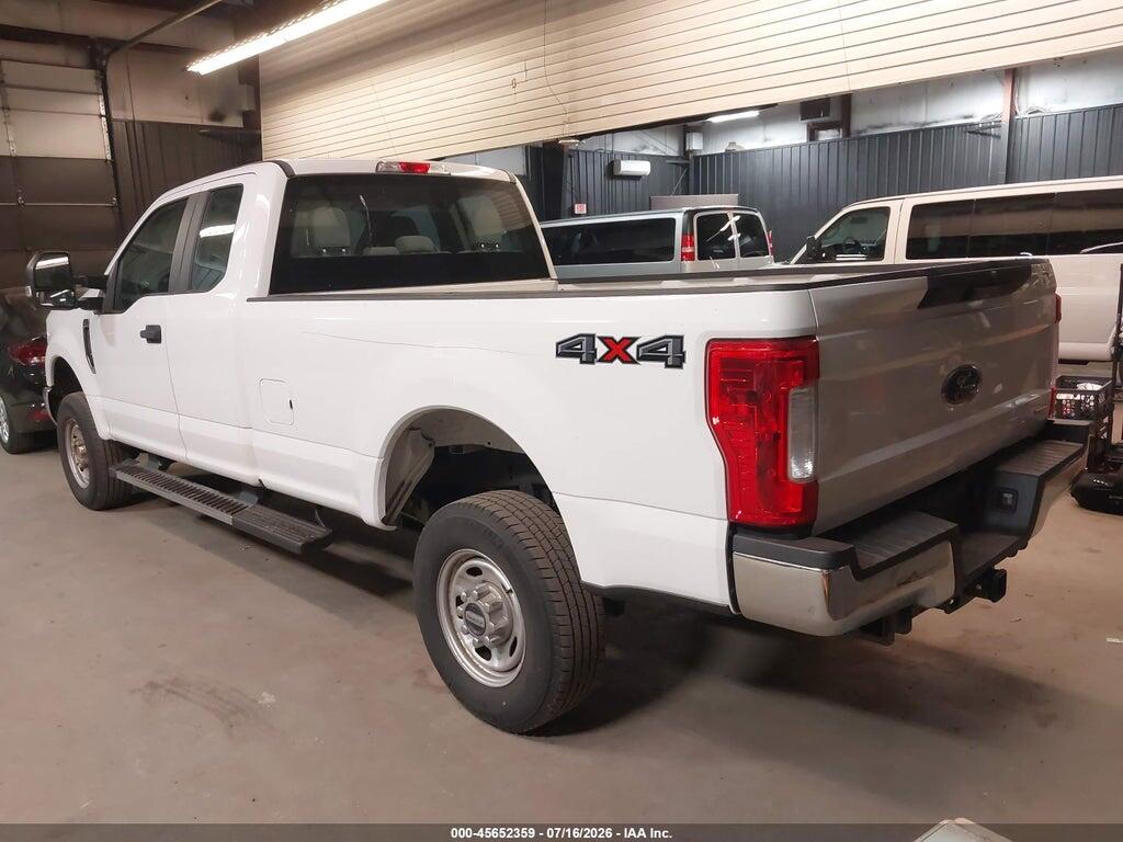 1FT7X2B62JEC83951 2018 FORD F-250 photo no. 3