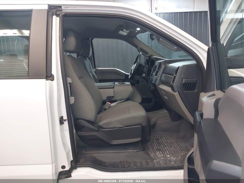 1FT7X2B62JEC83951 2018 FORD F-250 photo no. 5