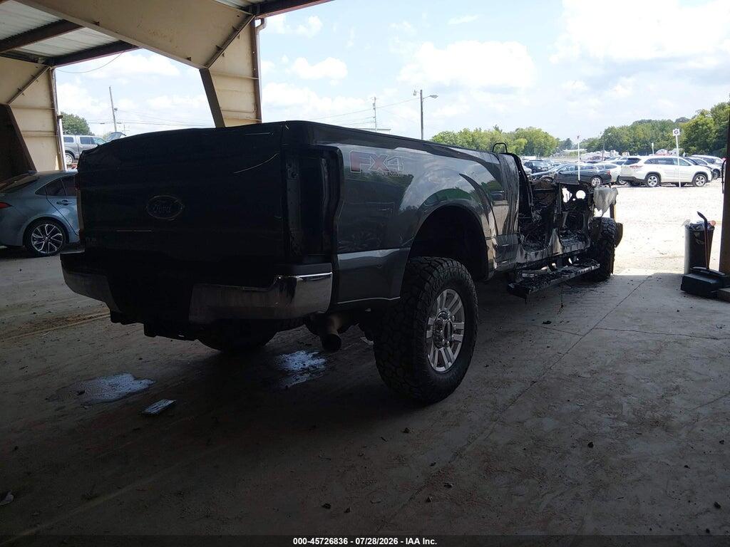 1FT7W2B69JEC73985 2018 FORD F-250 photo no. 4