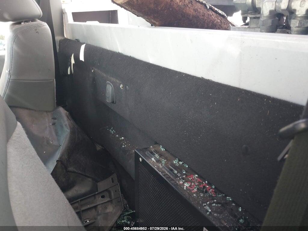 1FDUF5HT2GEA83080 2016 FORD F-550 CHASSIS photo no. 8