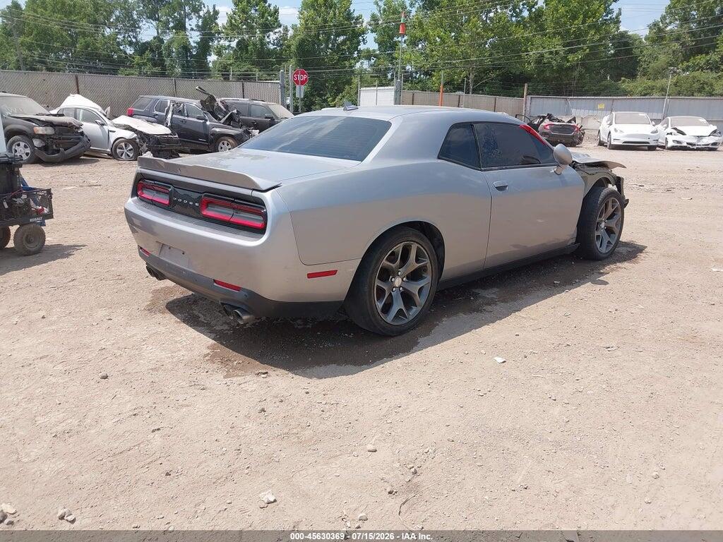 2C3CDZBT7FH707134 2015 DODGE CHALLENGER photo no. 4