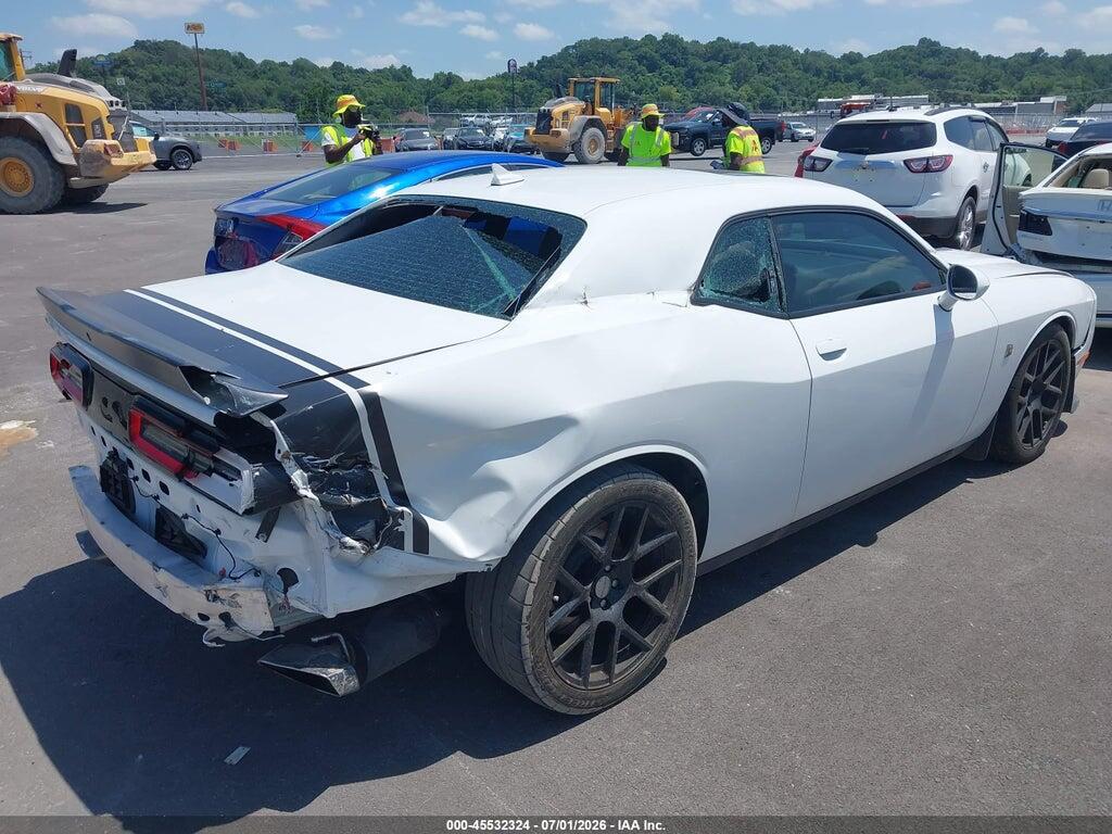 2C3CDZFJ4FH868629 2015 DODGE CHALLENGER photo no. 4