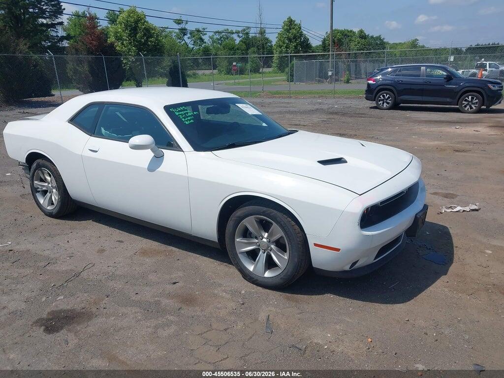 2C3CDZAG6FH894631 2015 DODGE CHALLENGER photo no. 1