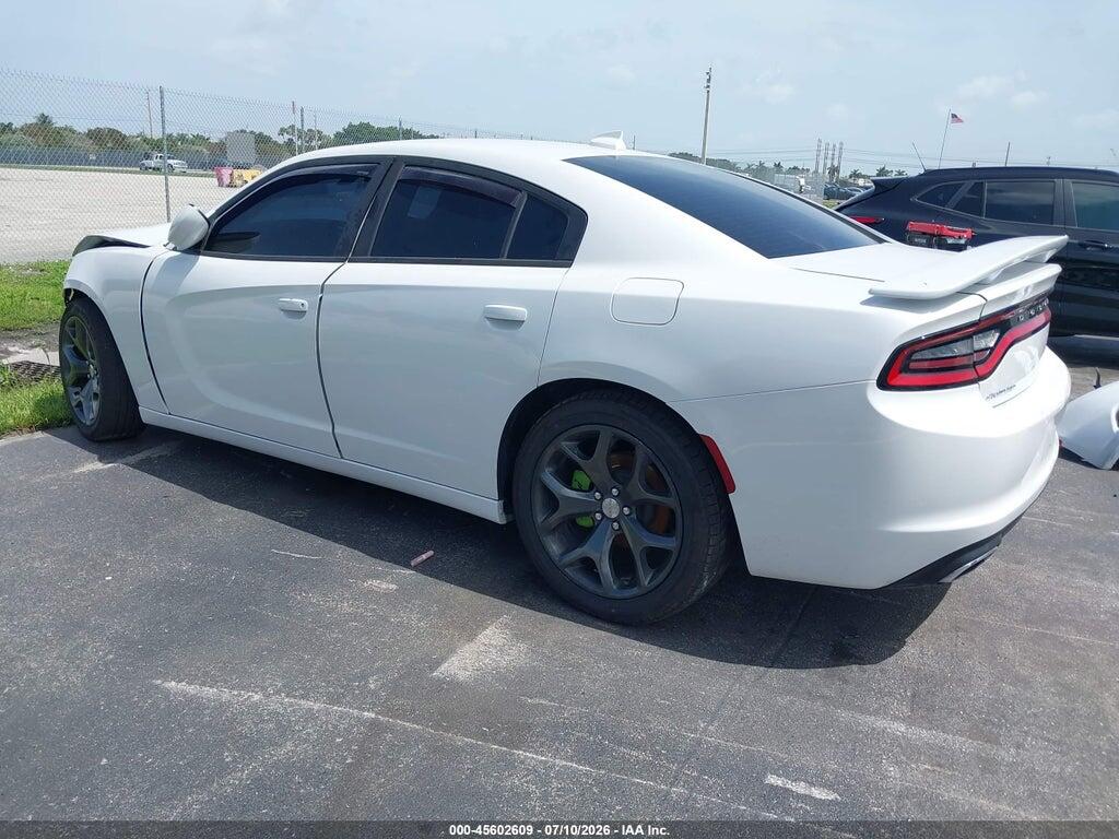 2C3CDXHG2FH734000 2015 DODGE CHARGER photo no. 3