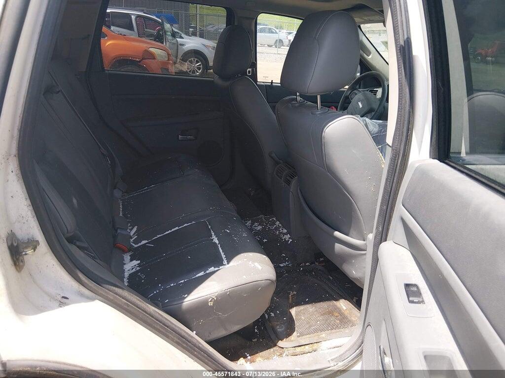 1J8HR58P67C532460 2007 JEEP GRAND CHEROKEE photo no. 8
