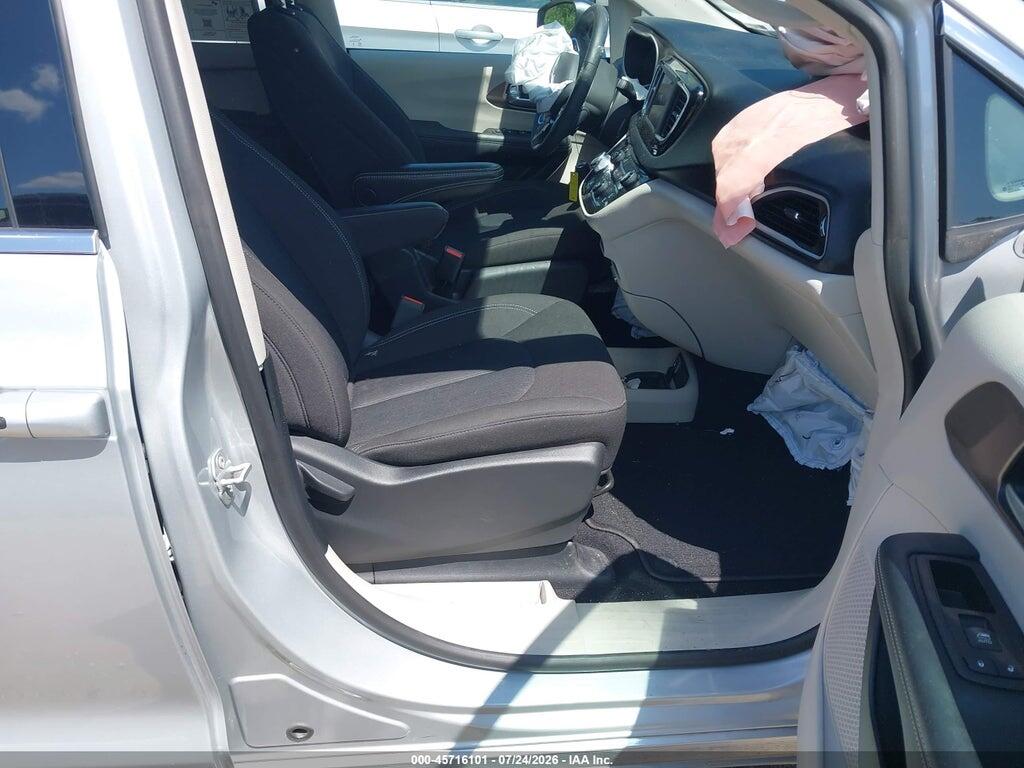 2C4RC1CG6RR160528 2024 CHRYSLER VOYAGER photo no. 5