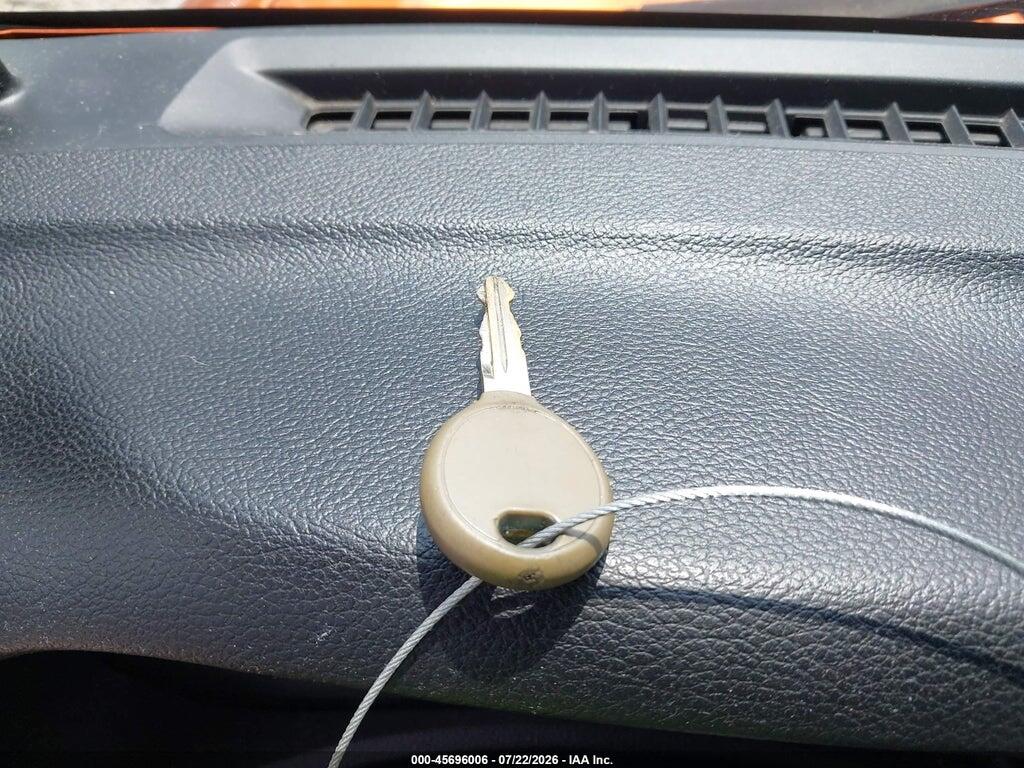 1J4GA2D10BL620255 2011 JEEP WRANGLER photo no. 11