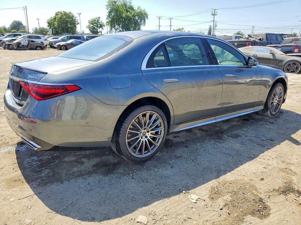 2025 MERCEDES-BENZ S 580 4MATIC — Фото 3 из 12