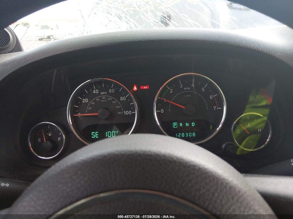 1J4BA3H14BL514644 2011 JEEP WRANGLER UNLIMITED photo no. 7