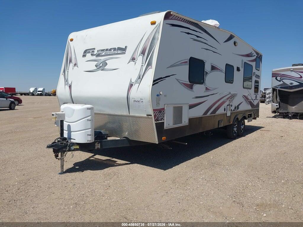 4YDT26020BF811306 2011 KEYSTONE 27' BUMPER PULL TRAVEL TRAILER photo no. 2