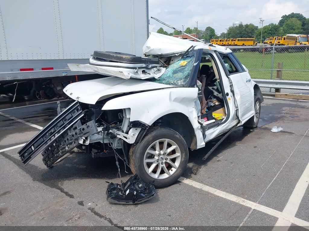 2FMGK5B81GBA17600 2016 FORD FLEX photo no. 2